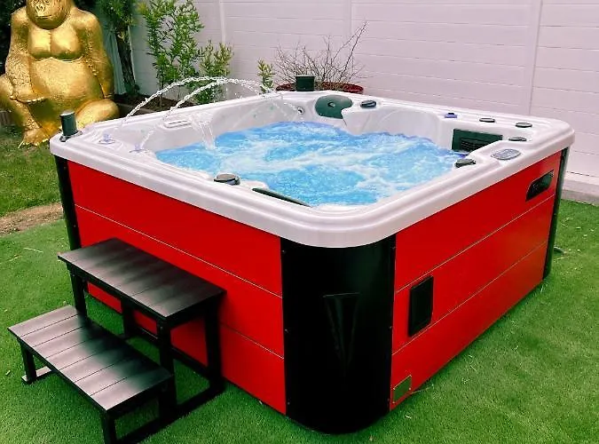 Apartment High Standing! 200m2 Private Garden Jacuzzi Sun Bed&interior *